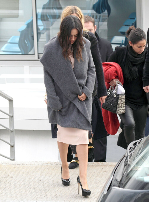 Mila_Kunis-09-Kosty555.info6ce6bd2eac45a60a