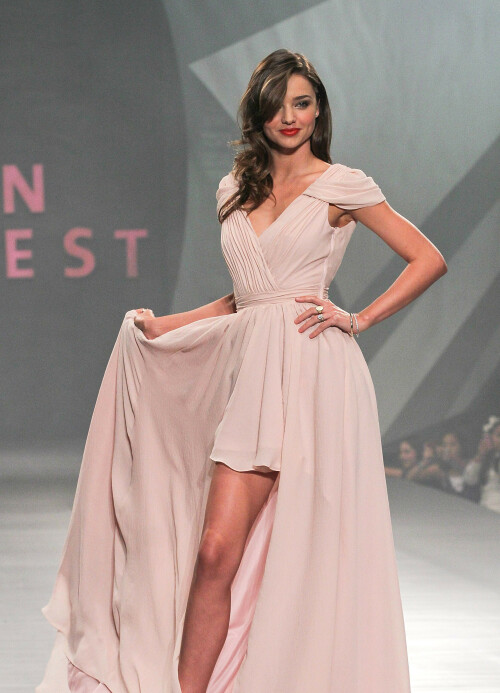 Miranda-Kerr-Kosty555.info-0517f9c40cb33017a6