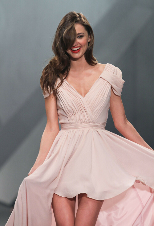 Miranda-Kerr-Kosty555.info-30920faf0bc6f318fd