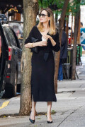 angelina_jolie_out_in_new_york_06-28-2023-5fdbc0c55ab964d2e