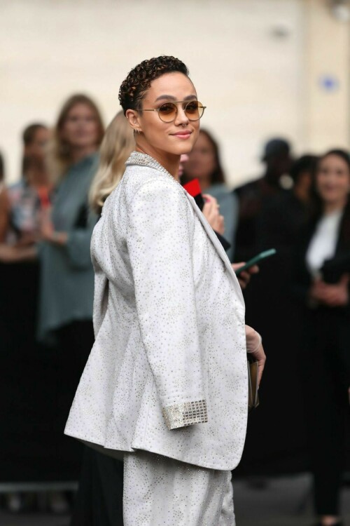 Nathalie Emmanuel | Giorgio Armani Prive Haute Couture Fall/Winter 23/24 Show in Paris, France - July 4, 2023

10 HQ pics:http://kosty555.info/index.php?showtopic=299250

Nathalie Emmanuel wows in a diamante bralette at the Giorgio Armani show during Paris Fashion Week


Nathalie Emmanuel puts on a busty display in a diamante bralette and grey trousers as she arrives at the star-studded Giorgio Armani show during Paris Fashion Week
Nathalie Emmanuel made sure all eyes were on her in a dazzling grey co-ord at the Giorgio Armani Couture Fall/Winter 2023/2024 show during Paris Fashion Week on Tuesday.

The actress, 34, put on a busty display in a gold diamante bralette which she donned under a completely sheer long sleeved top.

She turned up the heat wearing a pair of glittering grey low rise wide legged trousers and draped a coordinated jacket over her shoulders.

The Game Of Thrones star made sure all eyes were on her in the glamorous ensemble which she teamed with a pair of matching pointed toe heels.

Nathalie toted her belongings around in a matte bronzed bag and rocked a pair of coordinated framed sunglasses.

Stunning: Nathalie Emmanuel made sure all eyes were on her in a dazzling grey co-ord at the Giorgio Armani Couture Fall/Winter 2023/2024 show during Paris Fashion Week on Tuesday

Coordinated: The actress, 34, put on a busty display in a gold diamante bralette which she teamed with a pair of glittering grey low rise wide legged trousers

Previously recognisable for her full head of curls, Nathalie’s locks were styled in a short do and she accessorised with a gold nose ring and several earrings.

The Fast And Furious actress posed up a storm outside of the star studded fashion show.

The appearances comes as Nathalie took a break from filming her upcoming film The Killer which will see director John Woo recreate his 1989 crime drama.

She was spotted on set last week looking incredibly stylish and cool and she stepped out in an trendy jumpsuit while on set for her new film in Paris.

The Game Of Thrones star wore a black scarf draped around her neck and a pair of black leather trainers with thick white soles adding a few inches to her height.

Donning a more casual look, the Hollyoaks star was as seen in a pair of Adidas slides and simple black and white striped long sleeved top.

The actress looked focused with her phone in her hand as she walked around set.

It was revealed earlier in March that Nathalie was set to join The Killer’s cast where she will star alongside Omar Sy and Sam Worthington.

Dressed to impress: The Game Of Thrones star made sure all eyes were on her as she draped a coordinated jacket over her shoulders and opted for a pair of matching pointed toe heels

Nathalie shared the news with her 6.3 million Instagram followers dropping the bomb shell that she had ‘Some news’ before inserting the ‘mind blown’ emoji.

She included the hashtags ‘#johnwoo #whatismylife #letsgo’.

John Woo is set to reimagine his original version which starred Chow Yun Fat and follows an assassin as he takes on one final hit and run to prevent a singer from going blind after he accidentally damages her eyes and the two fall in love.

The Essex-born beauty made her television debut in 2006 on much-loved soap Hollyoaks before being cast as Missandei in the epic Game Of Thrones in 2012.

Since then the actress has gone on to star in the Hollywood Fast And Furious franchise as well as the sci-fi series based off the Maze Runner novels.

uk-times.com

#NathalieEmmanuel