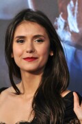 Nina-Dobrev-Kosty555.info-2022590d4d87ef53d0