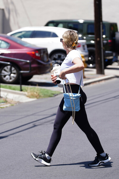 555-35d121b2dd9fcb1936