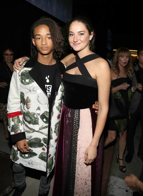 Kosty555.info--002792c43f432f83a8b01