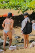 Kourtney-Kardashian-baby-bump-in-Kauai-Hawaii---July-11-2023-43708ae7040bbf0d0a