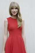 Taylor_Swift-Kosty555.info--0007f0a76df1ebaa87c6