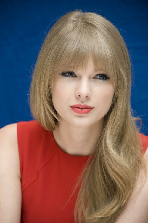 Taylor_Swift-Kosty555.info--001497af25837c5b7cb2.jpeg