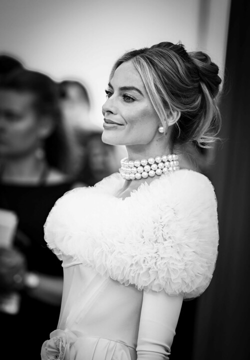 MargotRobbie_BarbieUK_July122023_040db56e5221ab800fa.jpeg