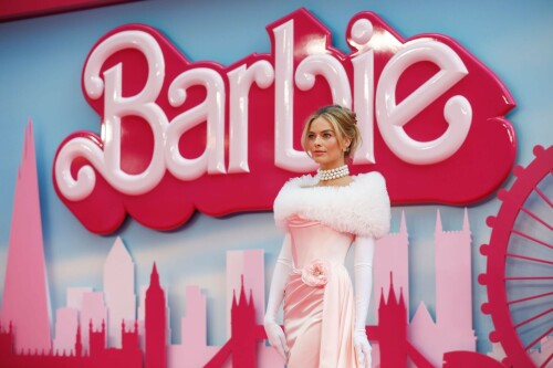 MargotRobbie_BarbieUK_July122023_052e2d2ae0ef5a561fc