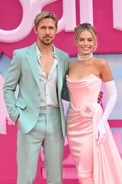 MargotRobbie_BarbieUK_July122023_1885e4d6b41c791e12c.jpeg