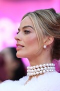 MargotRobbie_BarbieUK_July122023_2162679e0cb4088510f