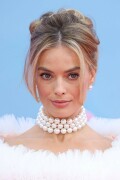 MargotRobbie_BarbieUK_July122023_293727420f2fb638a18