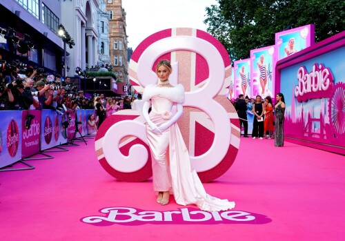 MargotRobbie_BarbieUK_July122023_46245b755e65a37632c.jpeg