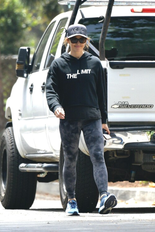 Jennifer Garner | Spotted taking her morning walk in Brentwood - July 22, 2023

Jennifer Garner keeps it casual in sweats for stroll in Los Angeles after sharing her support for ongoing SAG-AFTRA strike

Jennifer Garner looking stunning as she was spotted on Saturday afternoon in Los Angeles.

The actress, 51, was seen enjoying her daily walk in Brentwood as she donned an all-black outfit comprised of a back shirt, a black cropped sweatshirt that had the words 'The Limit' in white lettering in the center, along with a pair of black tie-dye leggings.

She completed her look with a pair of blue sneakers, a pair of black sunglasses, and a grey hat that had the acronym 'ACFC' in the center as she had her hair up in a bun.

'ACFC' on her hat was a reference to Angel City Football Club, the Los Angeles-based women's professional soccer team that competes in the NWSL (the top soccer league for women in the United States) that Garner is a founding investor of.

The sighting of Garner comes a few hours after she issued a lengthy statement on her Instagram account in support of the ongoing SAG-AFTRA strike.

The former Alias star was seen holding onto her cellphone as she walked along the streets of Brentwood. She walked past a large white pickup truck and a black Honda.

The walk took place not too far from where she lives with her three children — 17-year-old daughter Violet, 13-year-old Seraphina and 11-year-old Samuel — all of whom she shares with her ex-husband Ben Affleck.

The sighting of Garner on her daily walk on July 22 comes a few hours after she issued a lengthy statement on her Instagram account in support of the ongoing SAG-AFTRA strike.

The first photo was a selfie of Garner, who wore a black shirt, a sunhat, and a pair of sunglasses, holding a few picket signs. One of the signs was a black one that read 'SAG-AFTRA on STRIKE!' in white and gold colored font.

Meanwhile, the second photo was of Fox Studios, where she and many others gathered outside to protest.

In her lengthy caption, Garner started off by recounting how excited she was to 'earn her SAG-AFTRA card in 1995' and how exciting she was to tell her parents that she would be able to get health care as an actor.

'Joining SAG instantly legitimized my improbable fantasy of working as an actor and turned it into an actual job,' Garner wrote in the caption of her Instagram post.

The actress went to say that the start of her acting career was difficult and building her reputation up as a well-known actress was 'so hard' and noted how much the [entertainment] industry has changed.

'For journeymen actors — not to mention — stunts, background, stand-ins (all of whom make up the backbone of everything you see) how frustrating to accrue experience and credits, be recognized for your great work, and see your quality of life backslide?' Garner reflected, while noting that she was walking as one of the 'lucky ones', which she was grateful for.

She then stated how proud she was to 'walk in solidarity with my fellow SAG members and in support of the Writers Guild of America (Both the East and West guilds).'

She said that picketing in front of Fox Studios was a 'sobering experience' for her as she working at the studio to film a project last year and wondered how this summer must have been for all of the behind-the-scenes crew members.

Garner concluded her post by stating, 'It will take all of us working together on both sides to evolve our industry, to set future generations of artists up for sustainable careers, and to get ourselves and our beloved colleagues back to work.'

The ongoing SAG-AFTRA strike began on July 14 and is the latest of the ongoing labor disputes in Hollywood. The WGA strike, which saw writers crossing the picket line, has been ongoing since early May.

The SAG-AFTRA Strike, which enters its eighth day of protests, has seen many well-known actors showing solidarity with striking actors by issuing statements of support and/or joining picket lines in LA and New York City.

DailyMail

#JenniferGarner