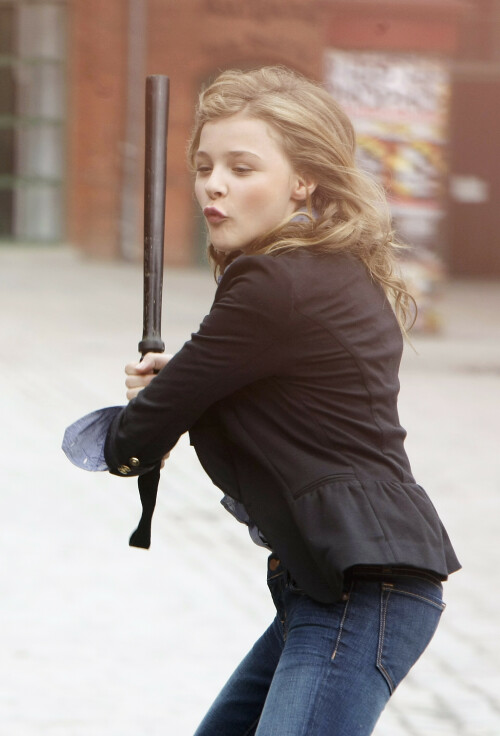 Chloe-Moretz-Kosty555.info---049a617dd2229fb2012