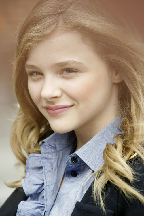 Chloe-Moretz-Kosty555.info---0537eb0fda2c6b5d7ec.jpeg