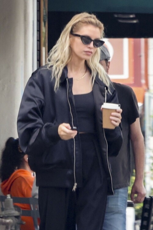 Stella Maxwell | Grabs coffee with a friend in an all-black ensemble in Los Feliz - August 21, 2023

#StellaMaxwell