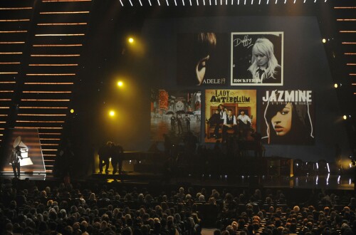 Mariah Carey performs at Grammy Nominations Concert Live in LA - December 3, 2008