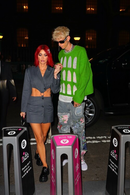 Megan Fox & Machine Gun Kelly arriving at the Nobu restaurant in New York City - September 6, 2023

Megan Fox & Machine Gun Kelly Show Off Their Bold Styles While Out in NYC

Megan Fox and Machine Gun Kelly are taking New York City by storm.

The 37-year-old Jennifer’s Body actress and the 33-year-old “bloody valentine” singer held hands as they left their hotel and headed to lunch on Wednesday afternoon (September 6) in New York City.

For their lunch outing, Megan wore an oversized gray blazer with knee-high snakeskin boots while MGK wore a puffy denim outfit.

Later that night, Megan showed off some skin in a cutoff blazer-dress while MGK wore a green cutout sweater as they headed to Nobu for dinner.

If you missed it, Megan recently announced plans to unveil a new project – a book of poetry. You can also see her in action in some new content from a forthcoming blockbuster!

JustJared

#MeganFox