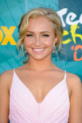 Hayden-Panettiere-Kosty555-0037a5dc8b5e46135a06