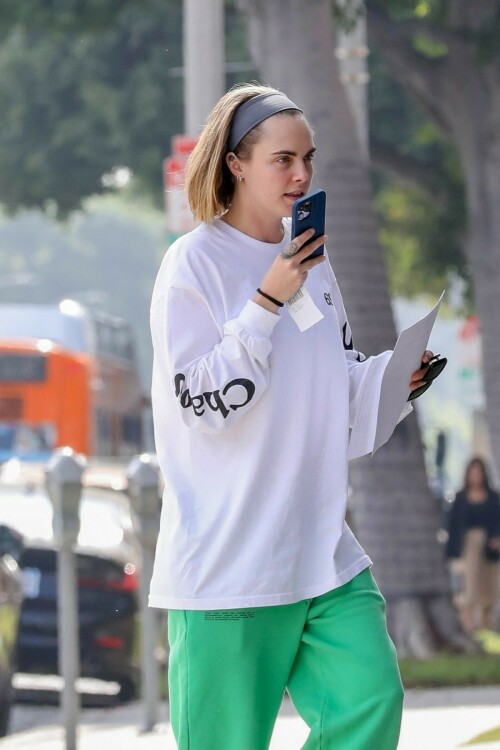 Cara Delevingne - October 9 2023 - Beverly Hills Candids at HQ Pics Space - Celebrity Photos Catalog