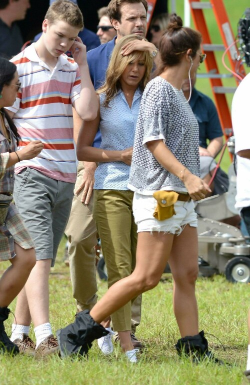 Jennifer Aniston | Set of 'We're the Millers' - Wilmington - August 20, 2012

#JenniferAniston