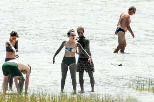 Keira Knightley in bikini at a beach in Pantelleria, Spain - June 29, 2018

Keira Knightley wearing Illesteva Leonard Round Sunglasses in Clear/havana, Marysia Santa Monica Scallop-Edged.

#KeiraKnightley