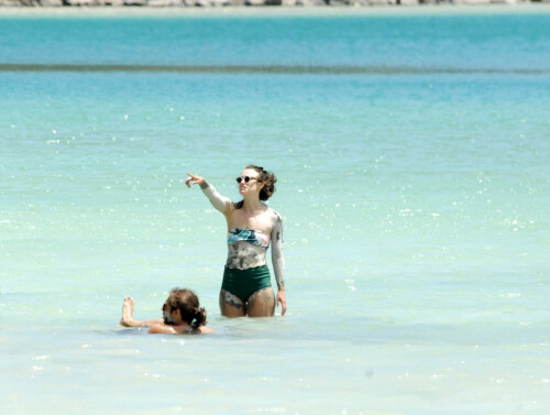 Keira Knightley in bikini at a beach in Pantelleria, Spain - June 29, 2018

Keira Knightley wearing Illesteva Leonard Round Sunglasses in Clear/havana, Marysia Santa Monica Scallop-Edged.

#KeiraKnightley