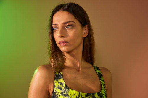 Angela Sarafyan | Corey Nickols portraits at the IMDb Portrait Studio at SXSW 2023 in Austin, Texas - March 12, 2023

#AngelaSarafyan