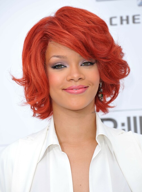 Rihanna-Billboard-Music-Awards-Kosty555.info-002f6fb5d77fe8f3d80