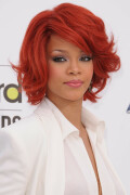 Rihanna-Billboard-Music-Awards-Kosty555.info-0259fa538055fa0632e