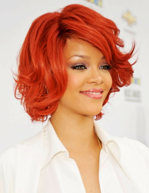 Rihanna-Kosty555.info-0607449ce6b6b2806ec.jpeg