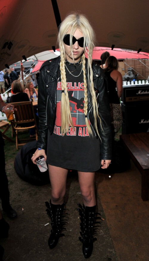 Taylor-Momsen-Kosty555.info-29886adfb606f816de.jpeg