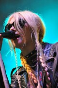 Taylor-Momsen-Kosty555.info-3493be53fbf22181d7