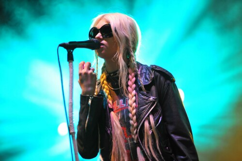 Taylor-Momsen-Kosty555.info-3595cb01a566144697
