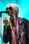 Taylor-Momsen-Kosty555.info-3595cb01a566144697