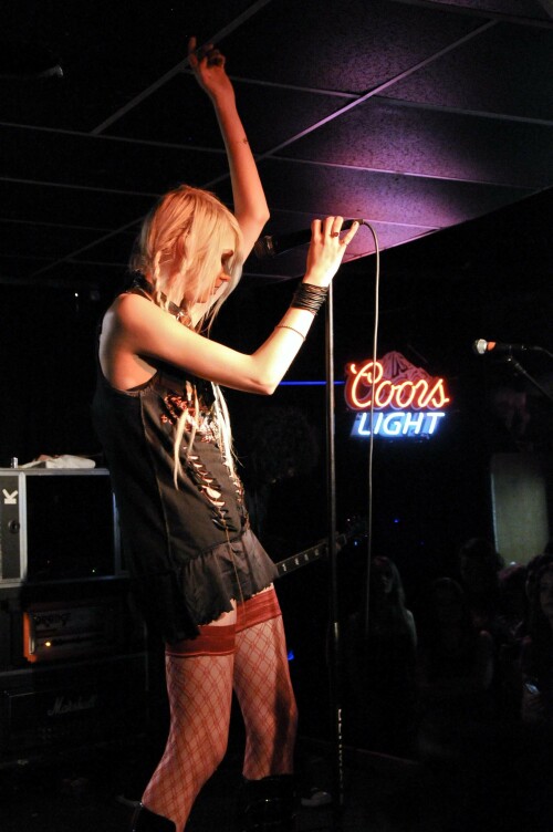 Taylor_Momsen_2011_Kosty555.info_0016f66ffa18342871b2.jpeg