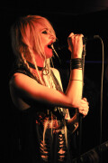 Taylor_Momsen_2011_Kosty555.info_0037d4c845c4b4607125