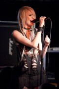 Taylor_Momsen_2011_Kosty555.info_0050781a87c9be83fb24