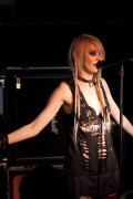 Taylor_Momsen_2011_Kosty555.info_0075288190374c48f838