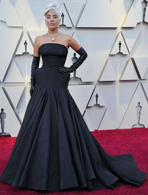 LadyGaga_2019_TheOscars_AcademyAwards_156f39ba5bf5a3b2b6c