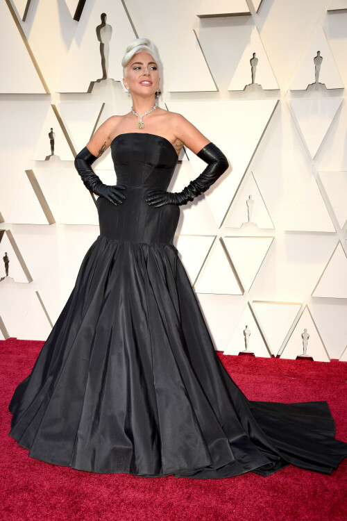 LadyGaga_2019_TheOscars_AcademyAwards_21235153c773cfe595.jpeg