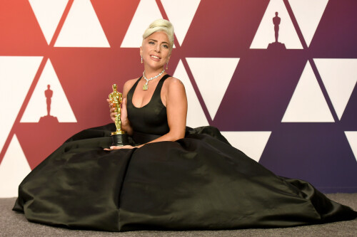 LadyGaga_2019_TheOscars_AcademyAwards_233c83a9ad3fe936c26.jpeg