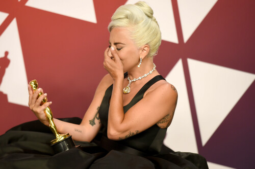 LadyGaga_2019_TheOscars_AcademyAwards_249b98768b6e4a89547.jpeg