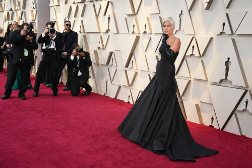 LadyGaga_2019_TheOscars_AcademyAwards_260e54e36a259fe78e6.jpeg