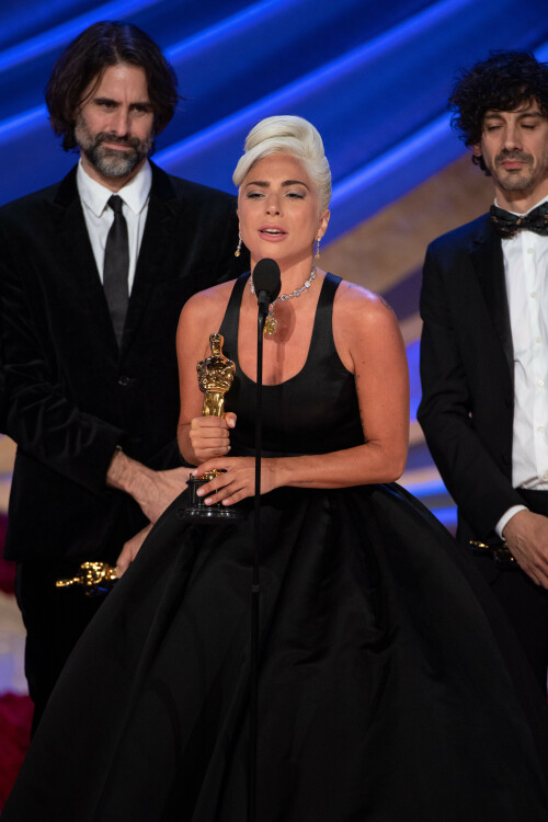 LadyGaga_2019_TheOscars_AcademyAwards_2892a44e7d6ddb36b76.jpeg