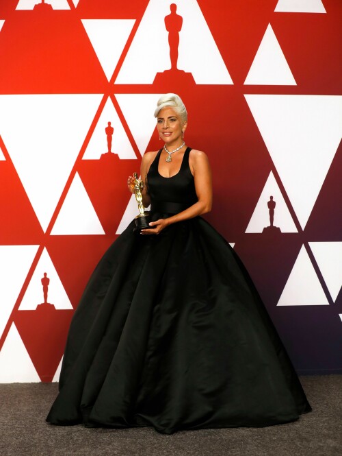 LadyGaga_2019_TheOscars_AcademyAwards_29676a4304eb3ee6779.jpeg