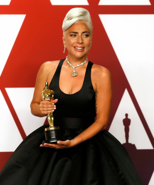 LadyGaga_2019_TheOscars_AcademyAwards_2991401b8b1da2fd39b.jpeg