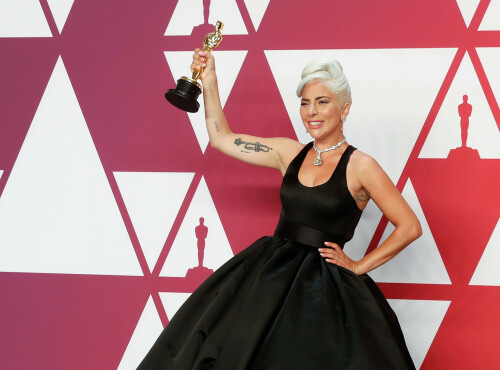 LadyGaga_2019_TheOscars_AcademyAwards_304355e96530a48b811.jpeg