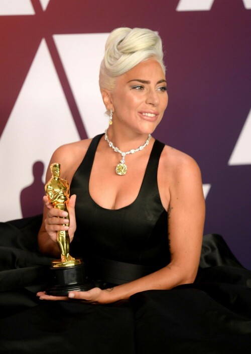 LadyGaga_2019_TheOscars_AcademyAwards_7231111f04ca1b31c9.jpeg